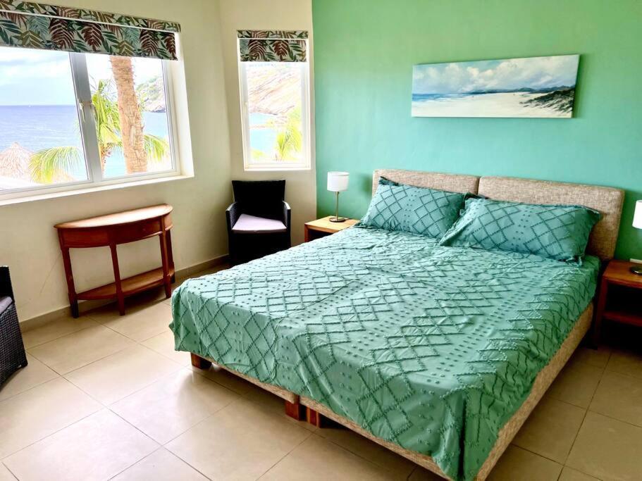 Blue Emerald Beachfront Blessing Willemstad Exterior photo